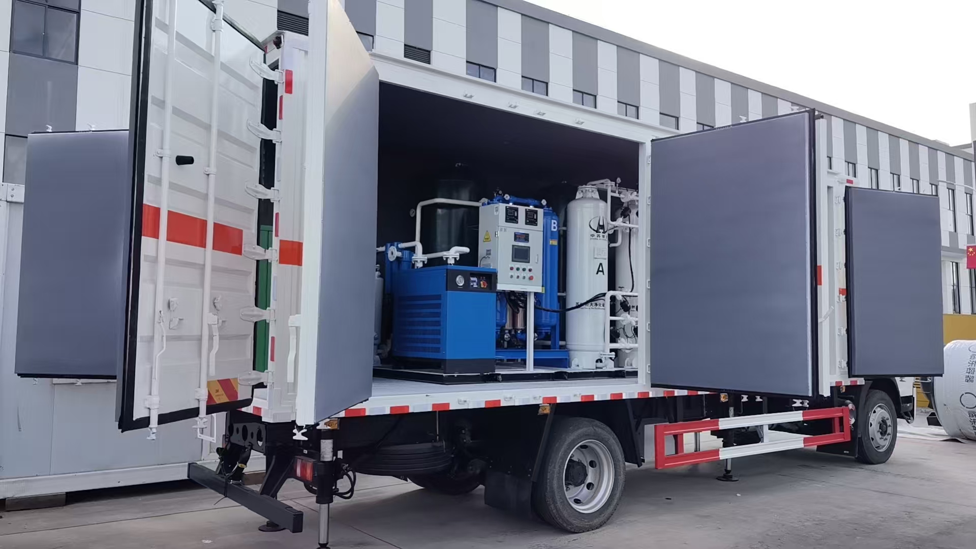 1762324001268346.jpg 微信图片_20251103144253_5186_2.jpg